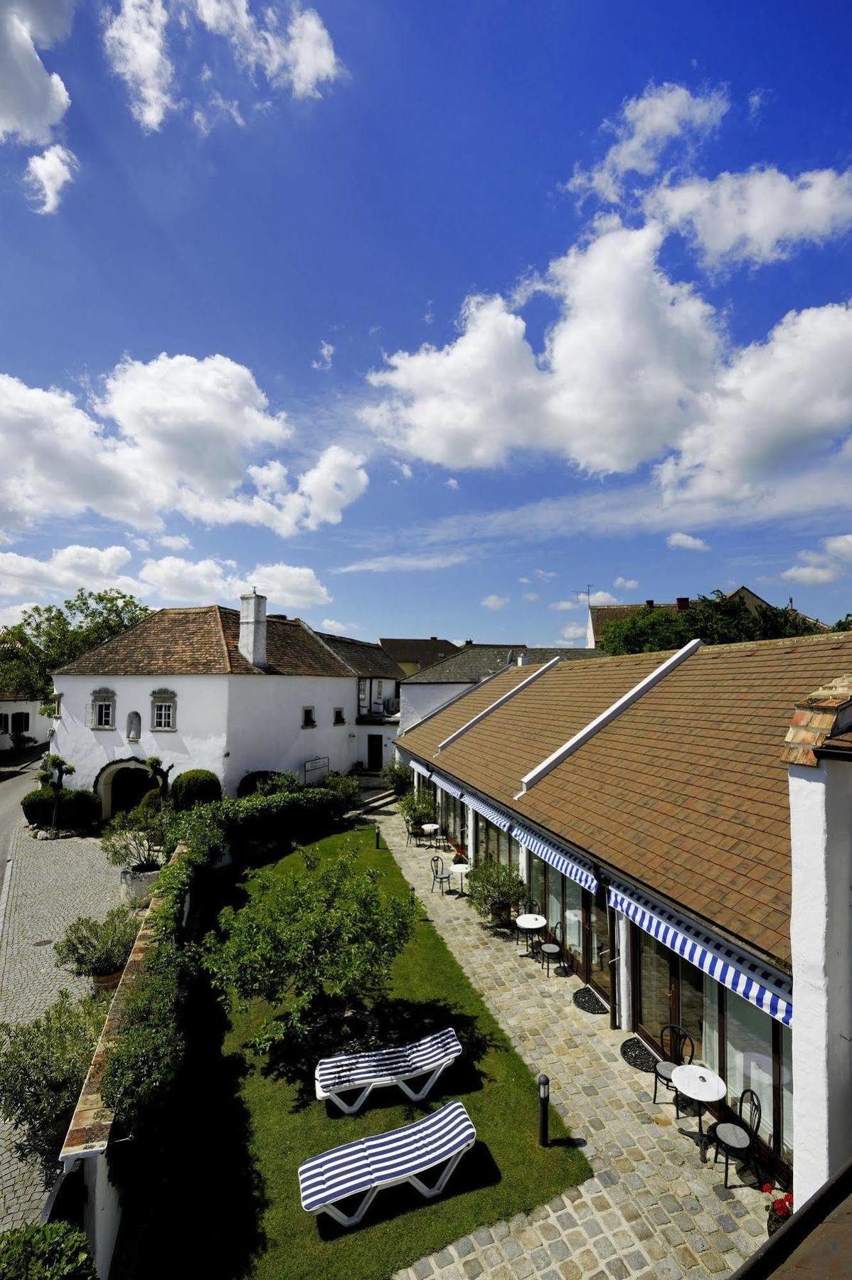 Herberge An Der Nikolauszeche Purbach am Neusiedlersee Eksteriør billede
